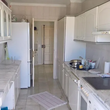 2 Bedrooms At 200 M Away From The With Sea View Furnished Balcony And Wifi شقة *